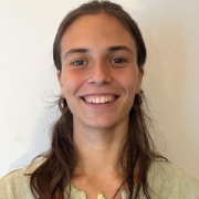 <span style="font-size:18px;"><b>Alba Tena</b></span>